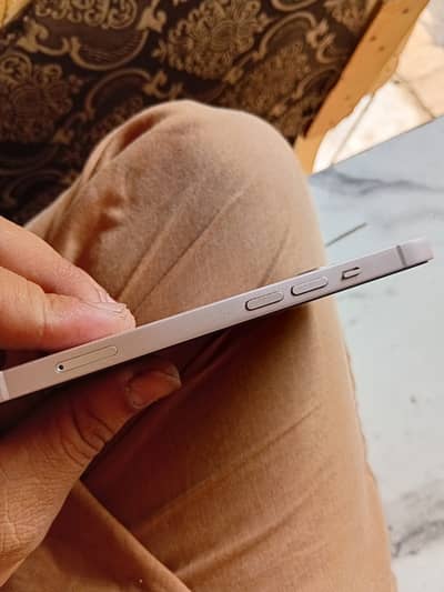 iPhone 13 128gb water pak battery health 91 03:02:79:88:701