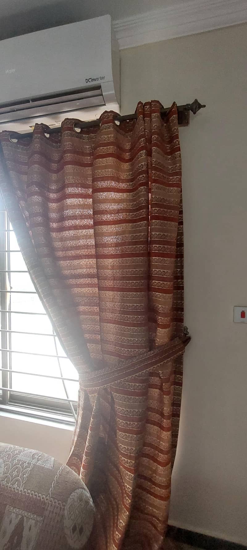 4 sets curtains 0