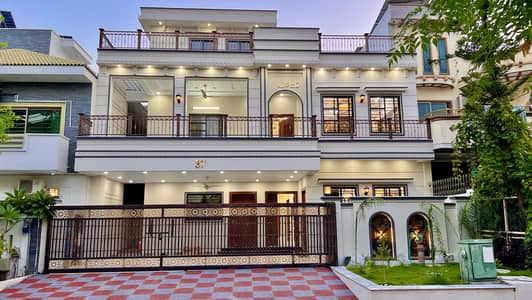 14 Marla classical design brand new beautiful House for sale in G-13 Islamabad