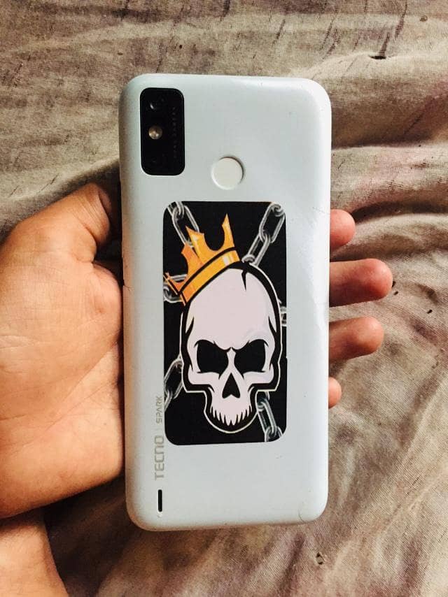 Tecno 5