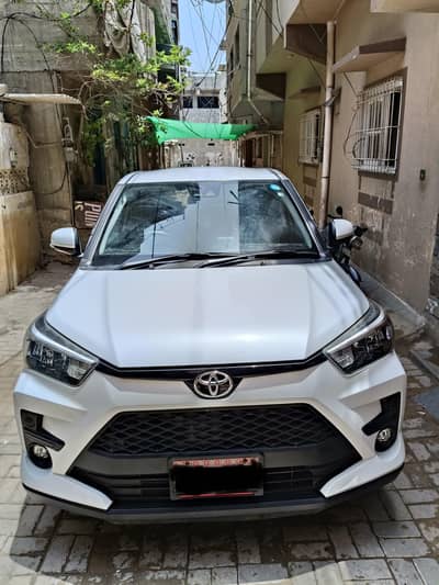 Toyota raiz xs
