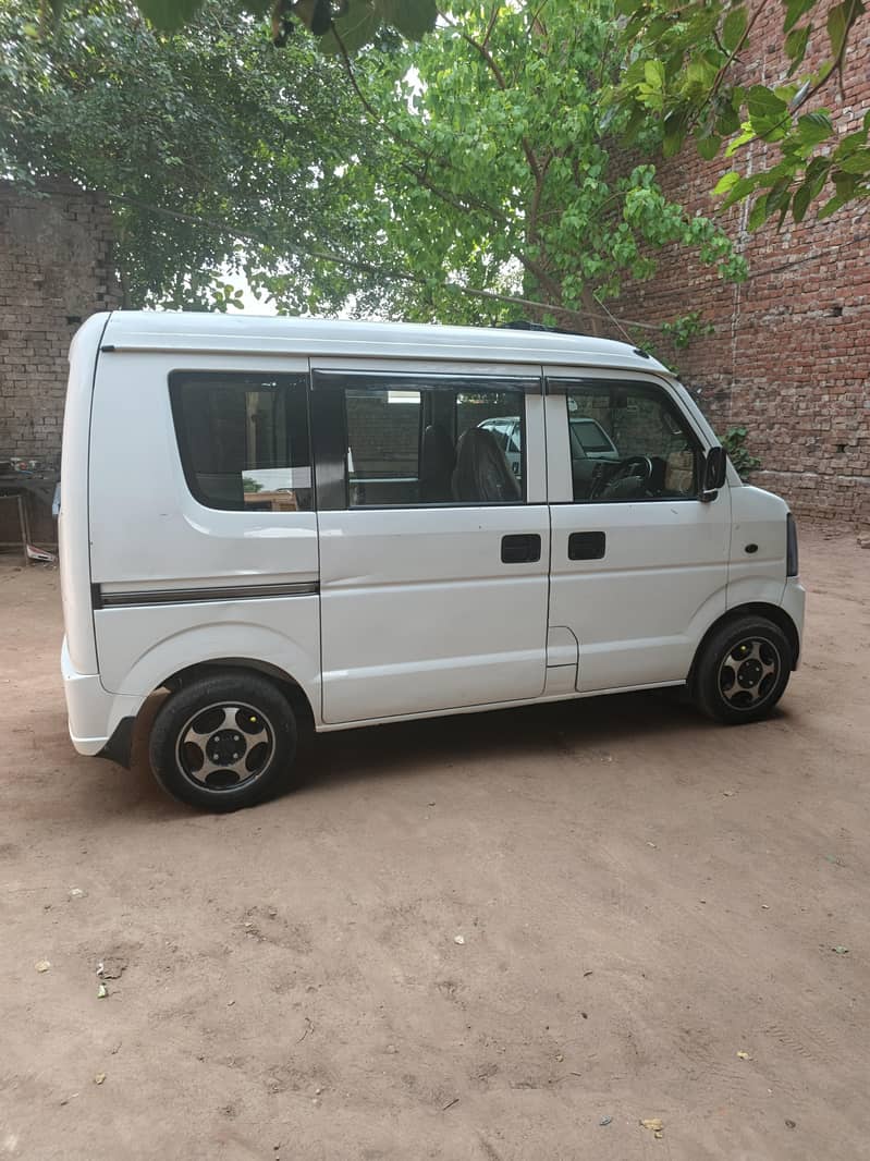Suzuki Every 2