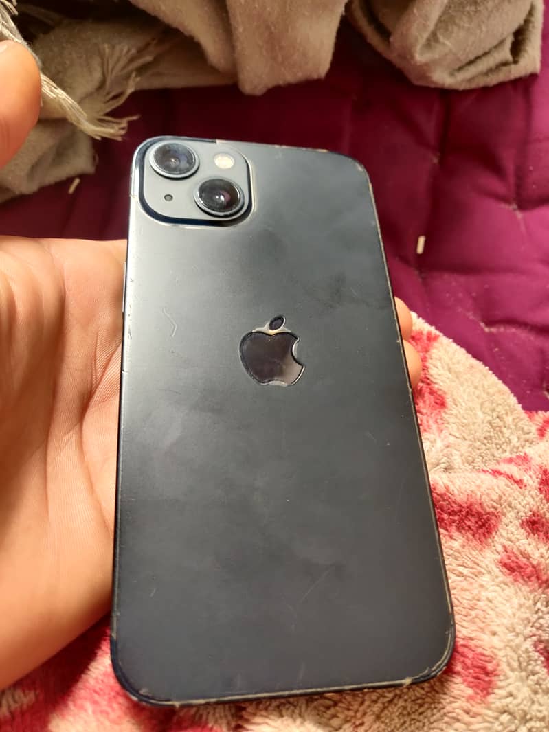Apple iPhone 13 2