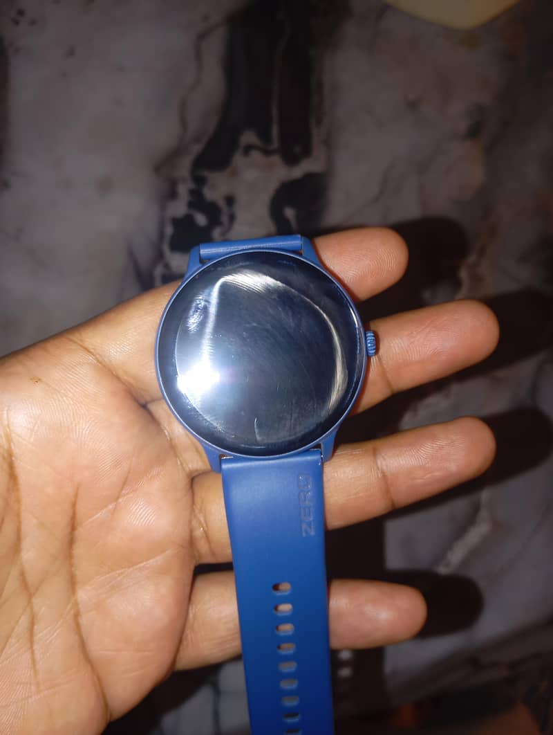 zero Luna  watch 1