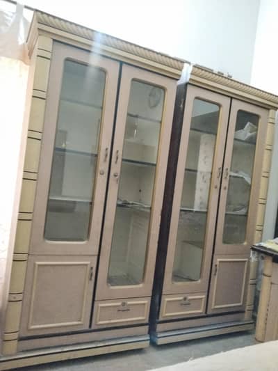 2nd Hand Wardrobe and Showcase