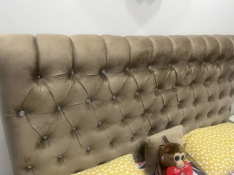 Complete bed set 0