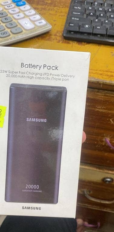 Samsung - 25W Super Fast Charging Power Bank - 20000 mAh with High Capacity / Triple Port
