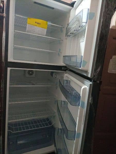 refrigerator 4