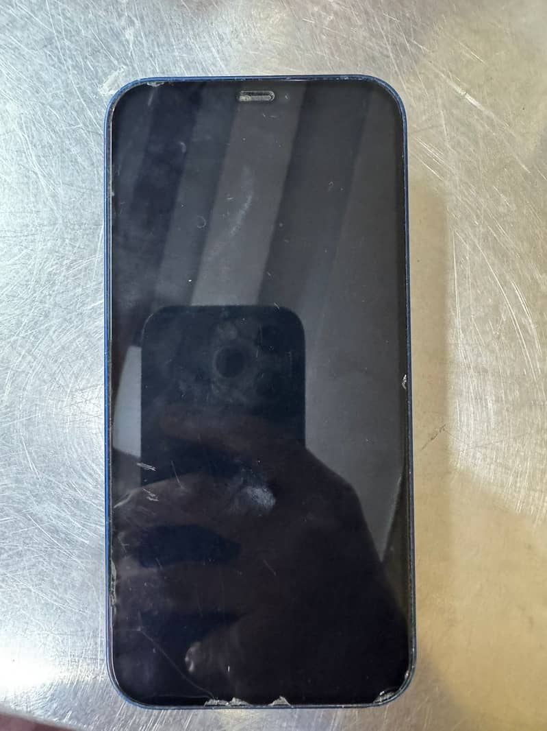 Iphone 12 3