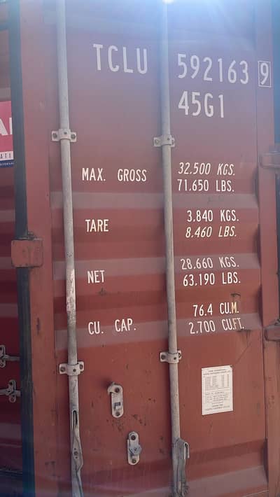 Containers 40 hc available for sale