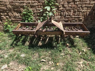 9 phali hull