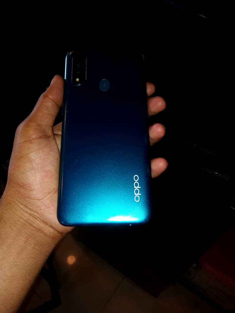 OPPO a31 4