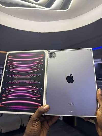 Ipad pro M2 Chip 256gb 12.9 inches 6th generation
