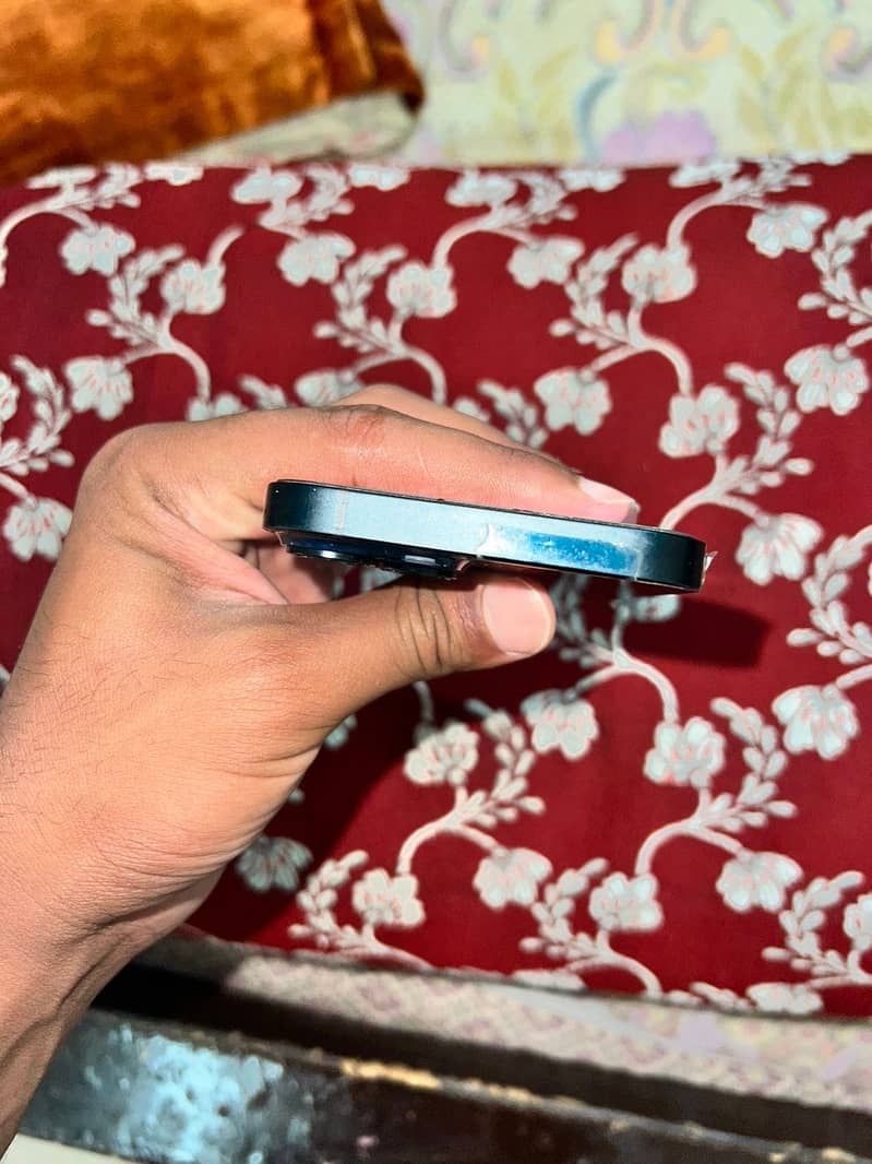 Iphone 14 4