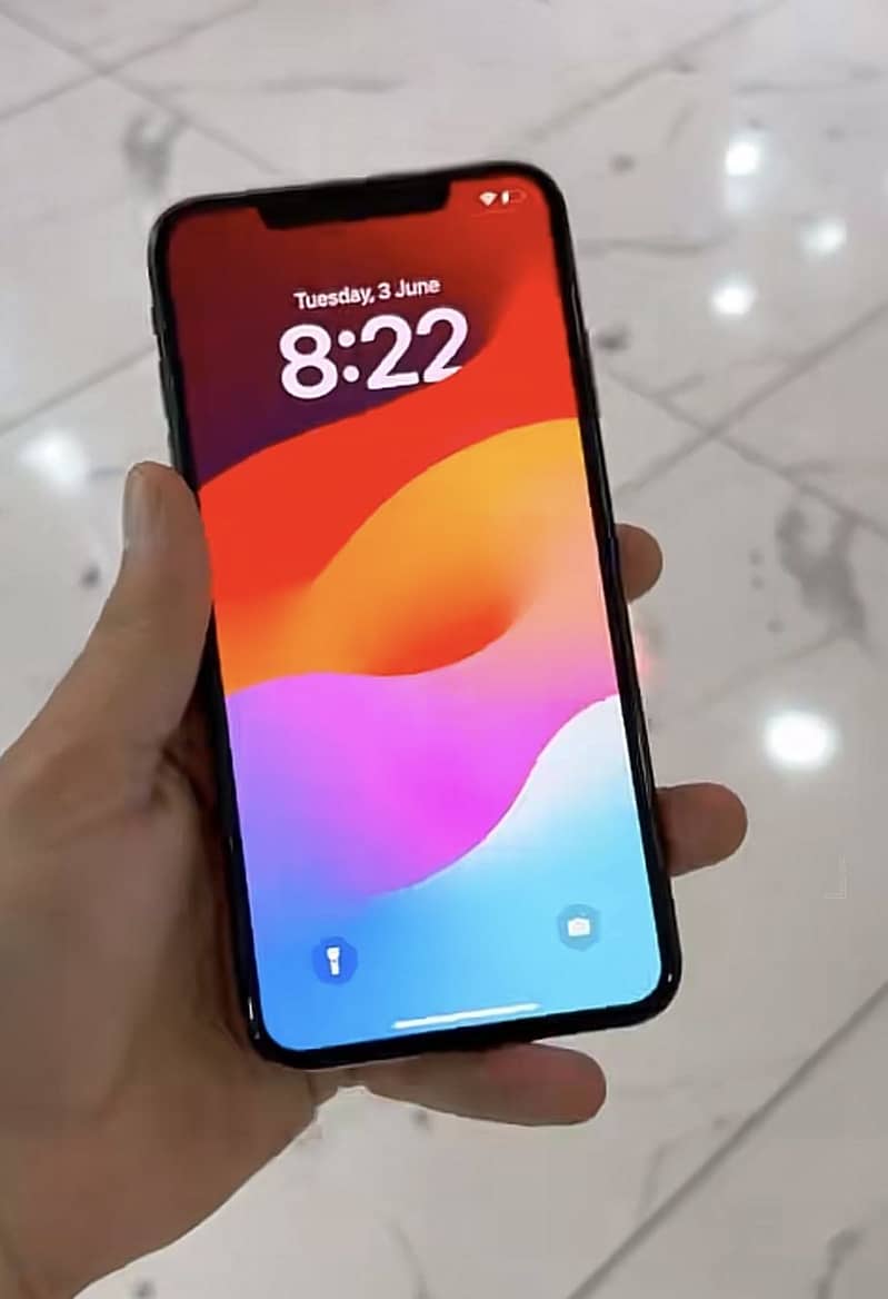iPhone XS Max 1
