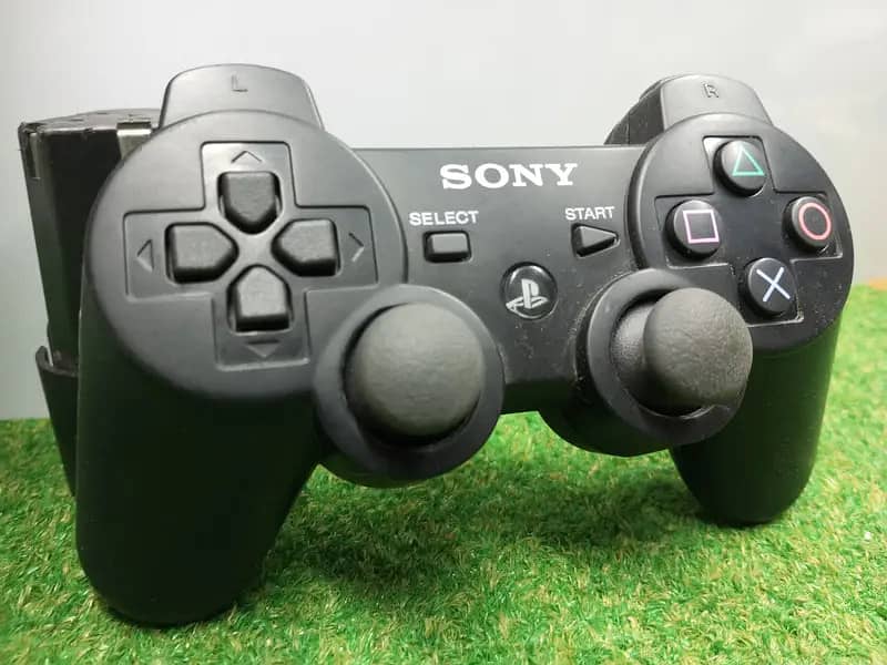 Playstation Controllers PS3/PS4 5