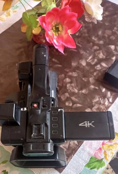 Panasonic Hc-X1000 4k video camera