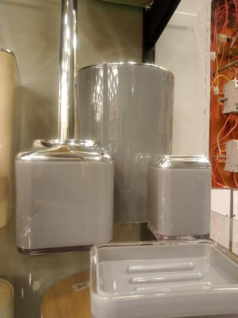 bathroom set 4