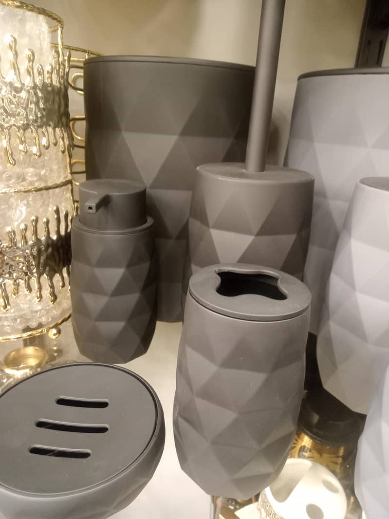 bathroom set 5