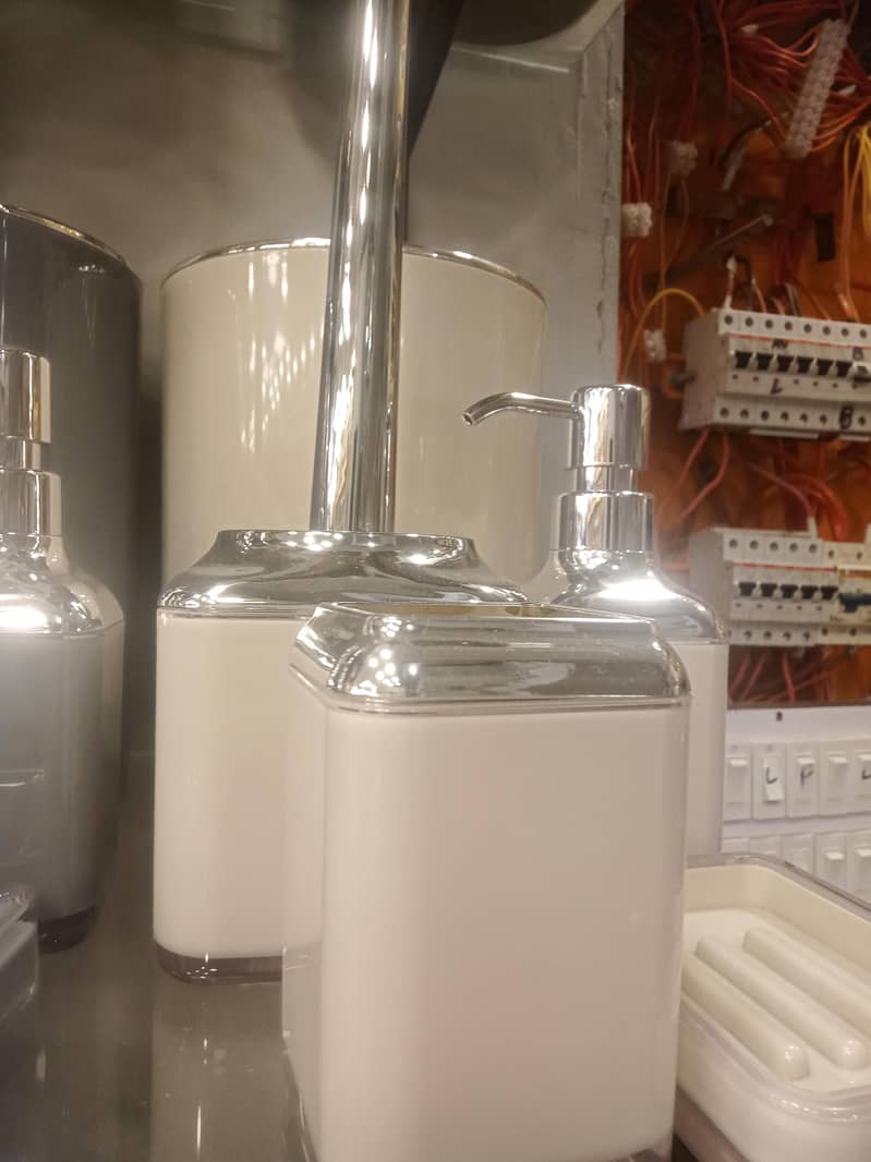 bathroom set 10