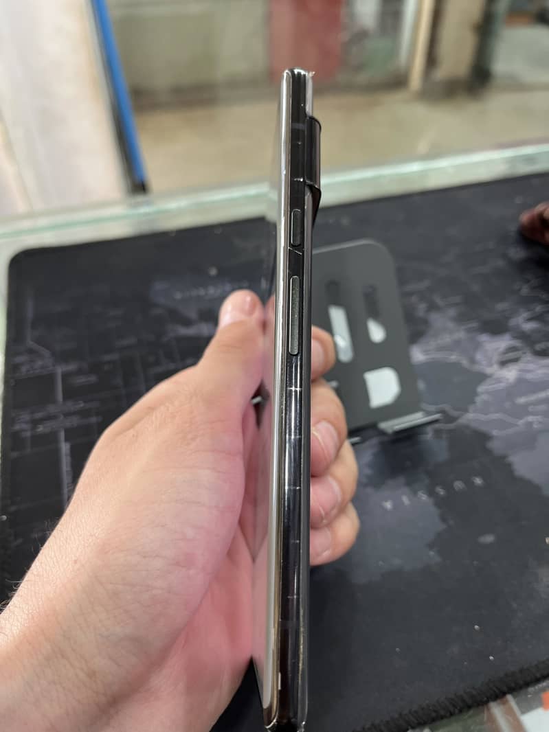 Google pixel 6 pro 4