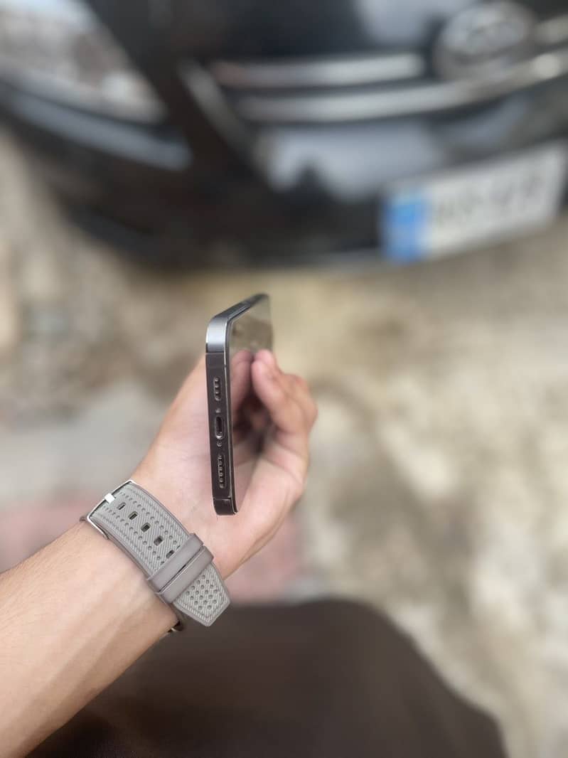 iphone 13 pro max 3