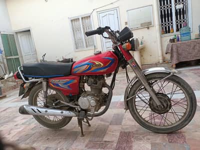 United 125