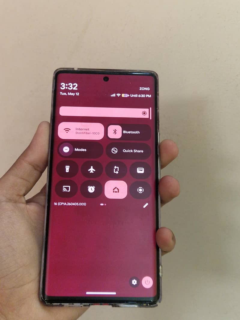 Google Pixel 6 Pro shade 3