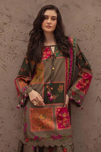 Brown Digital Print Lawn 3 Piece Suit Delivery All Over Pakistan
