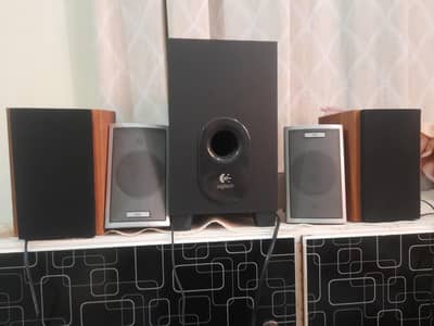 logitech hometheater with 4 speaker