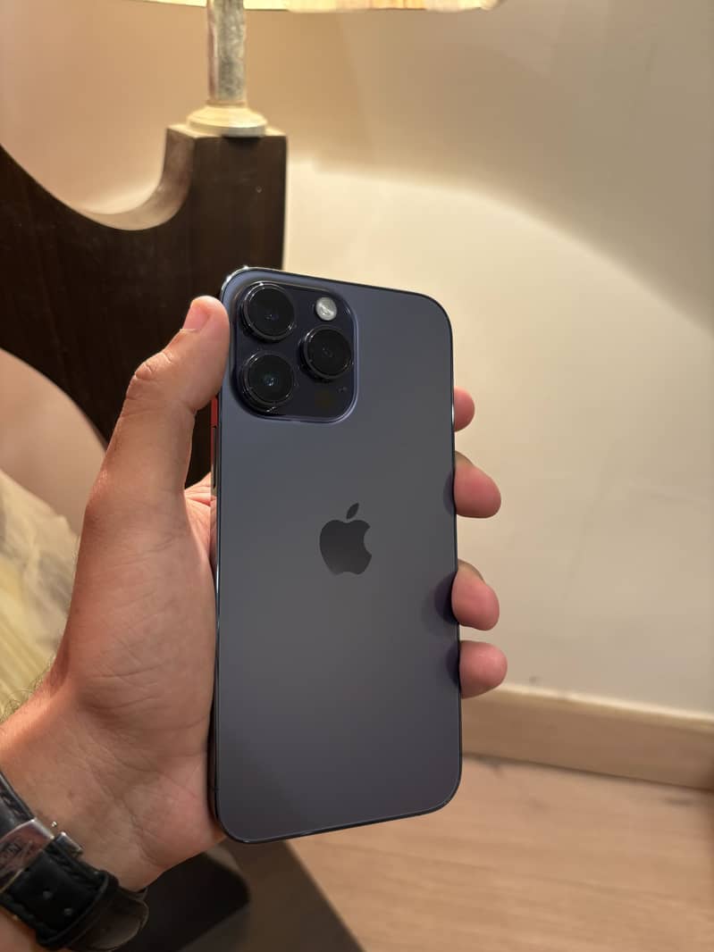 IPhone 14 Pro Max 1