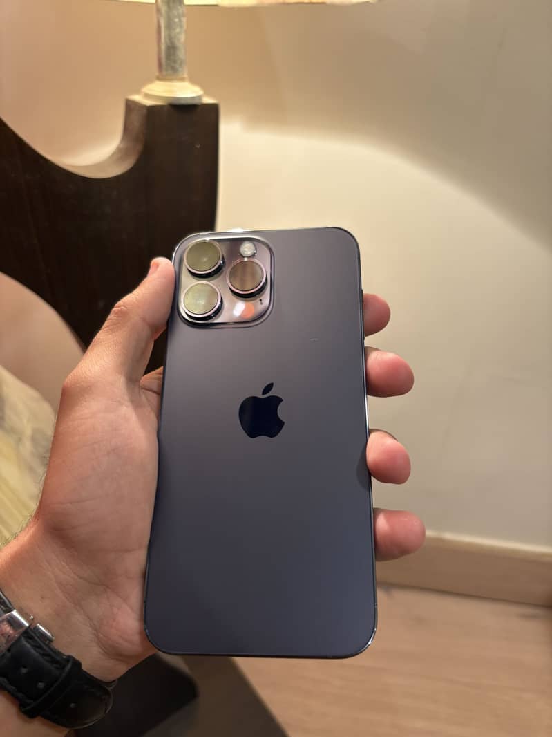 IPhone 14 Pro Max 3