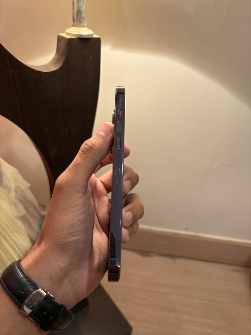 IPhone 14 Pro Max 6
