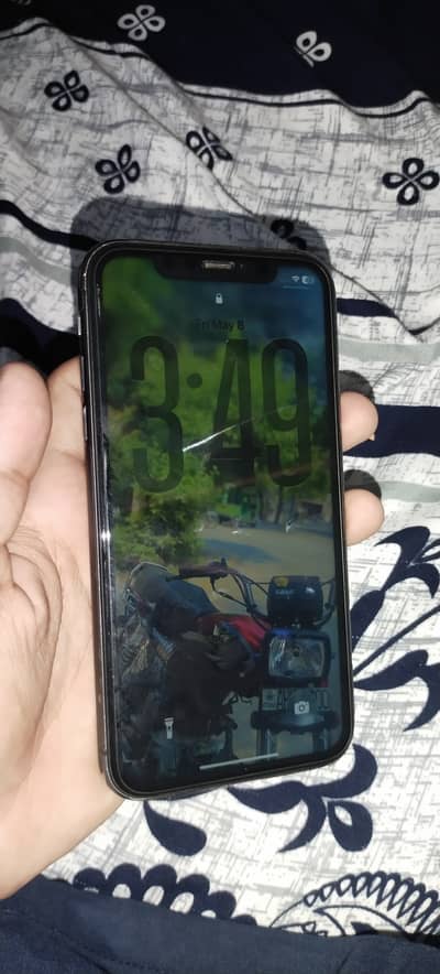 I phone 11 factory unlocked