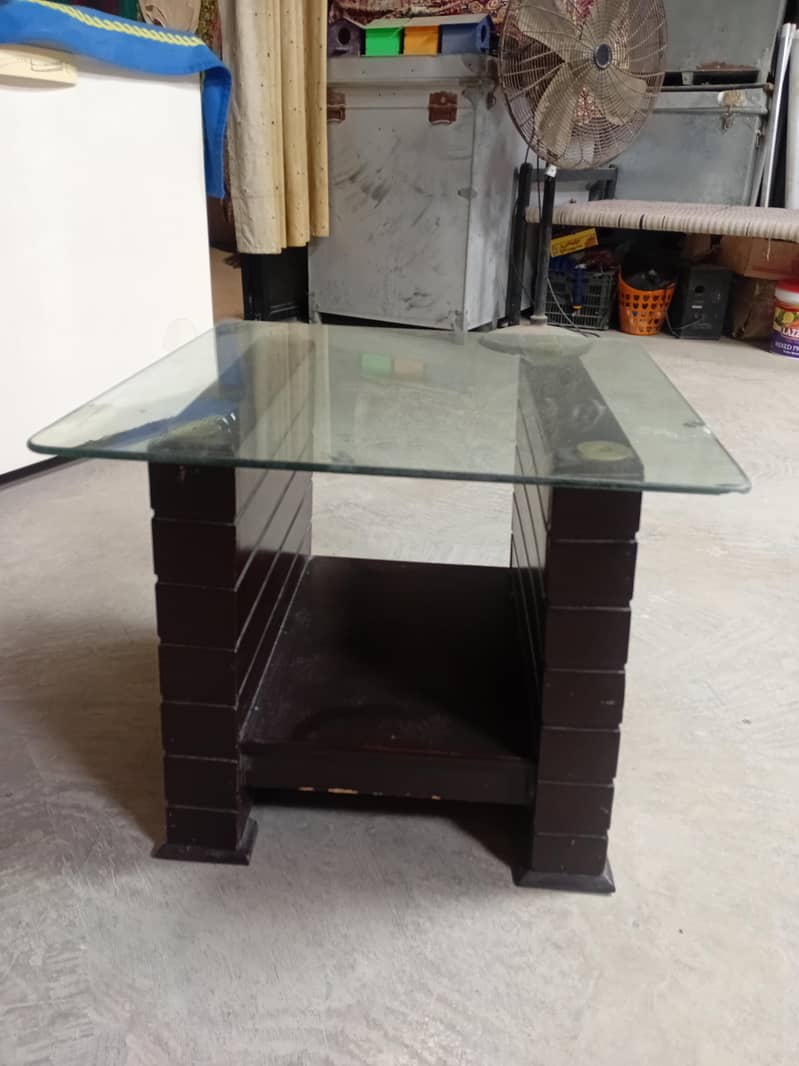 Side tables 1