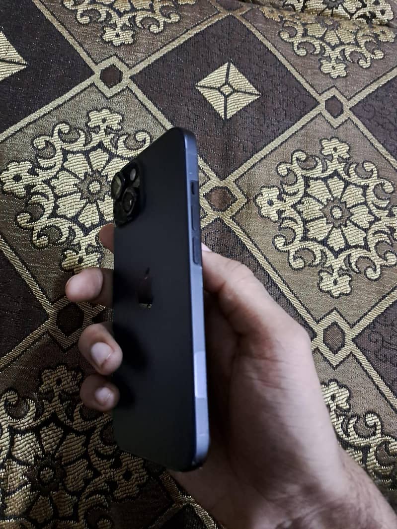 iphone 15 2