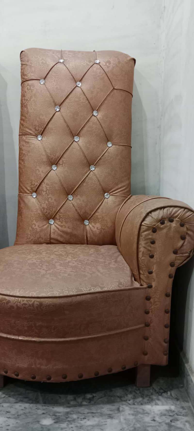 stylish sofa 3