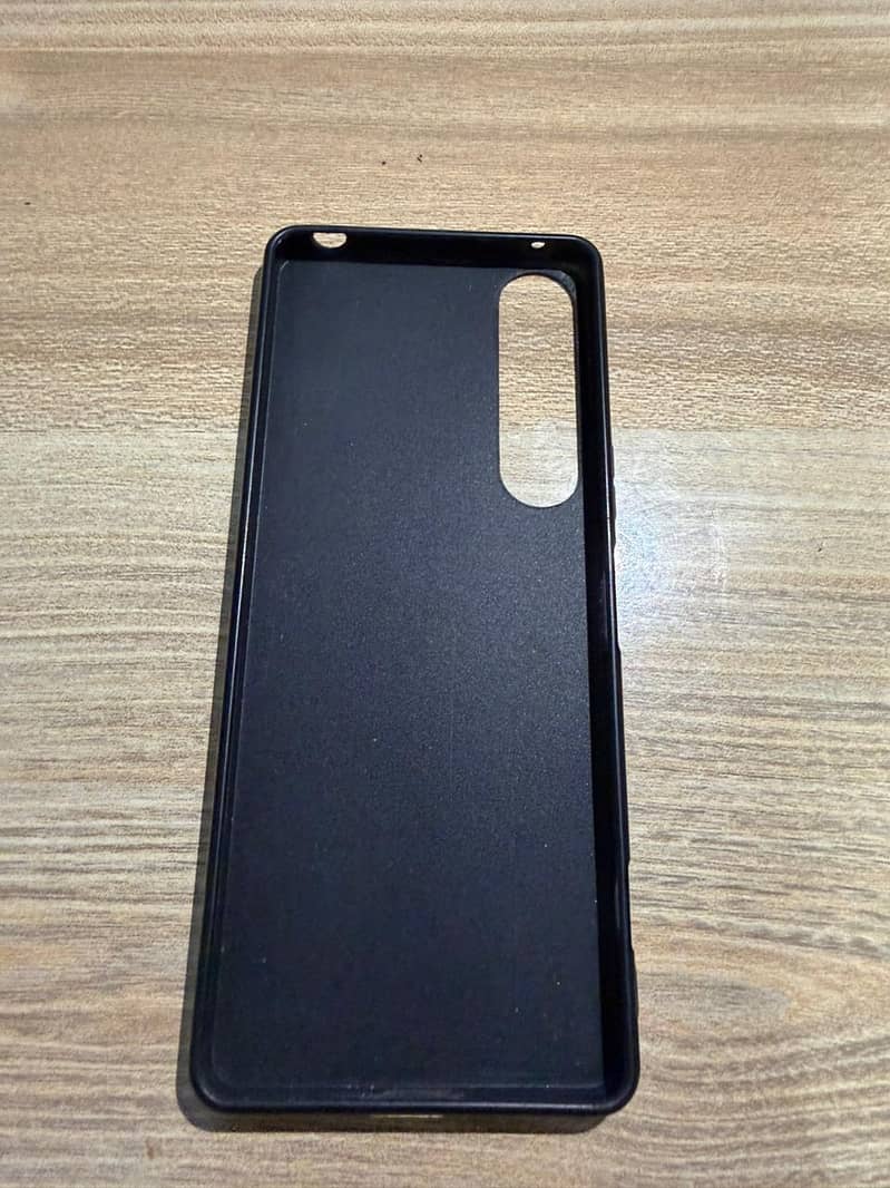 Sony Xperia 1 Mark 4 5
