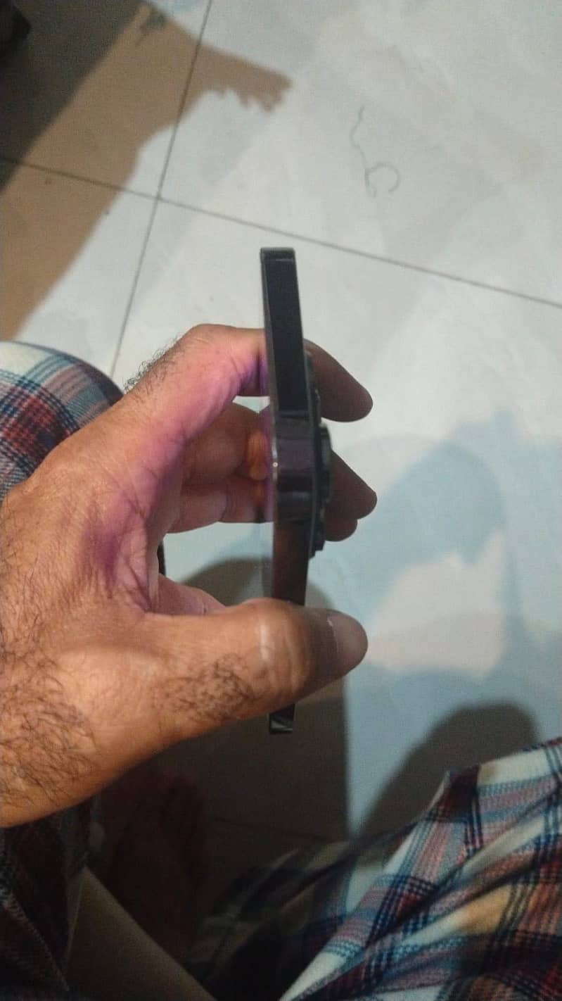 Apple iphone 14 pro 0