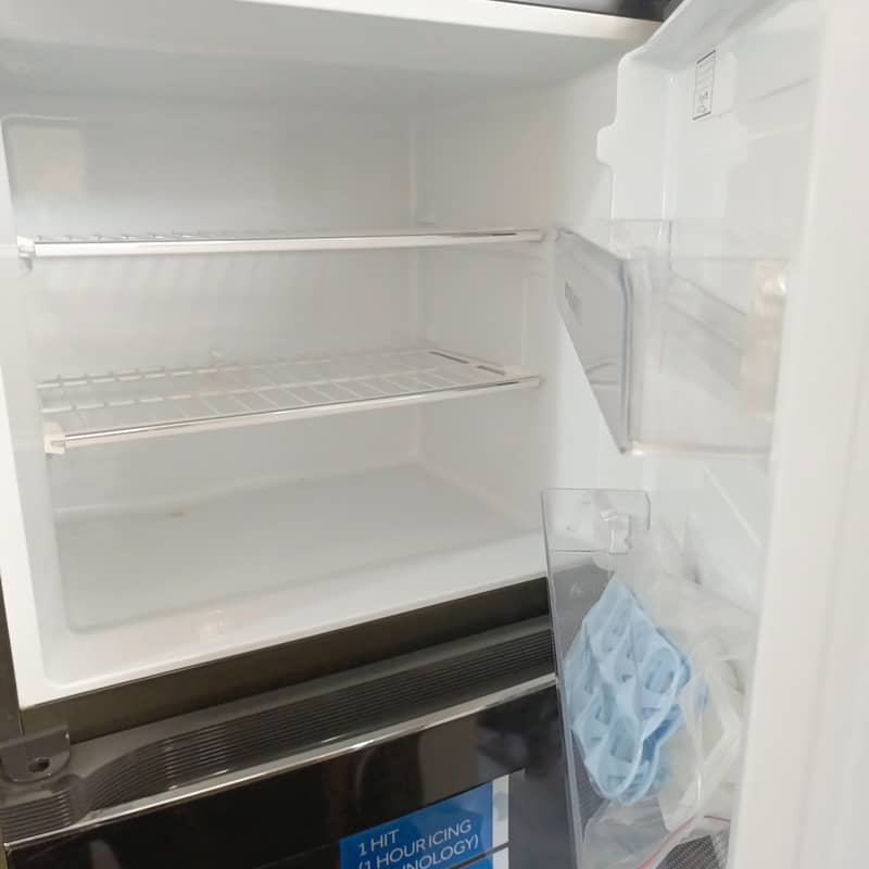 Refrigerator 1