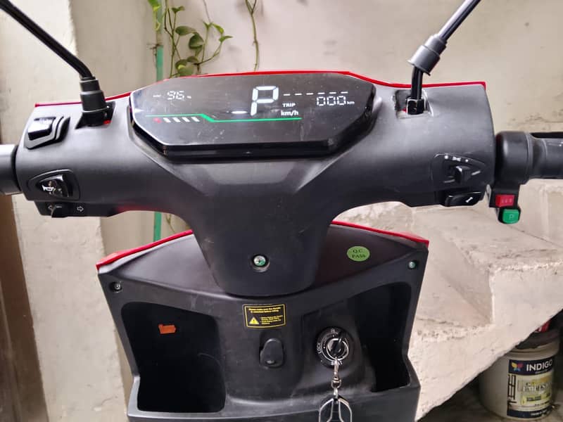 ev scooty 1