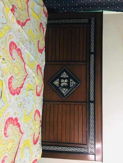 selling Bed