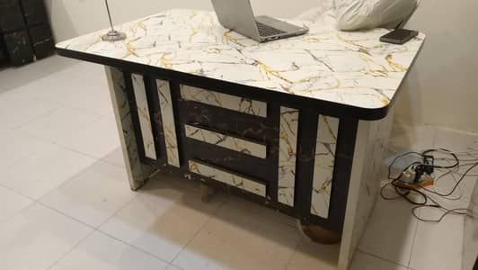 5 by 3 table size