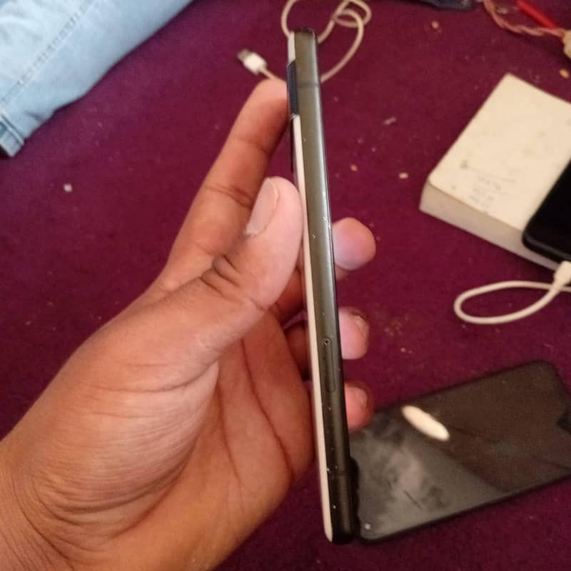 Google Pixel 6A 1