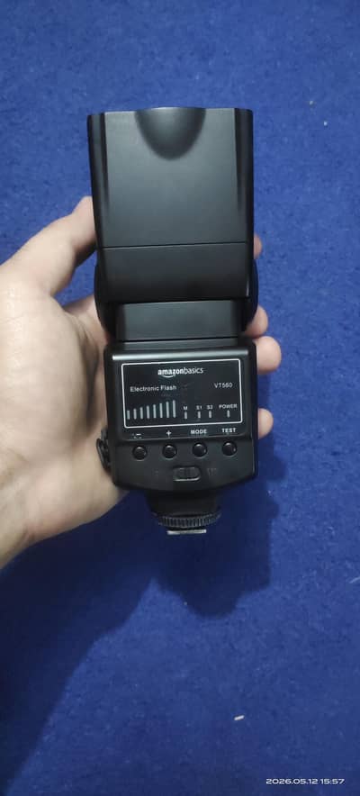 Amzon basics Flash light