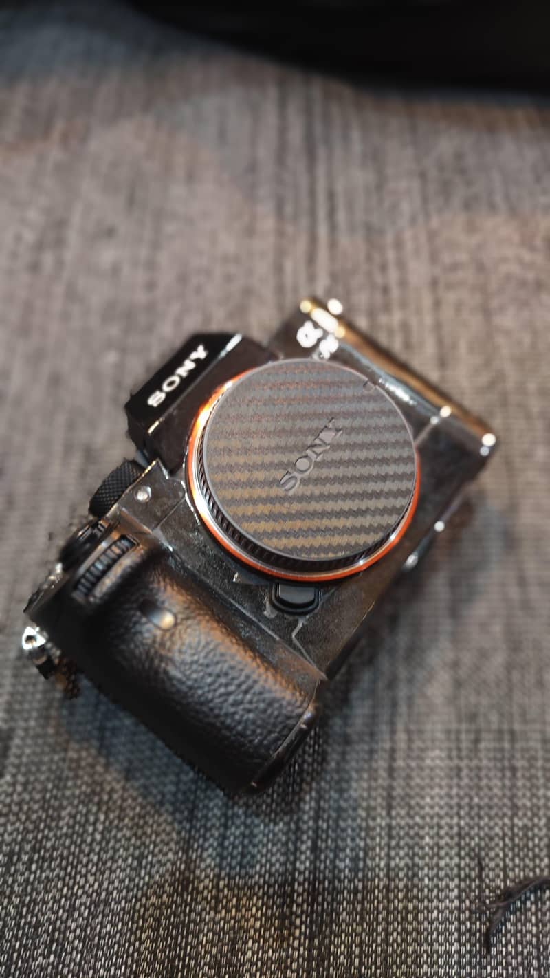 Sony A73 2