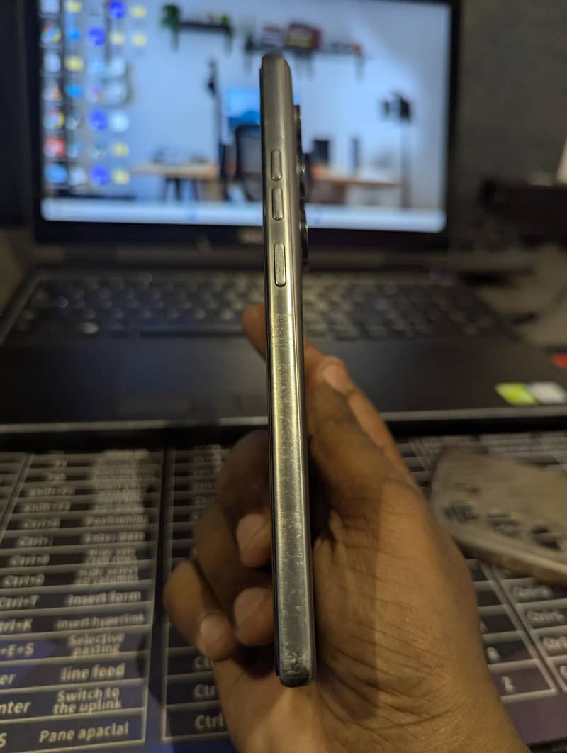 Tecno Camon 40 3