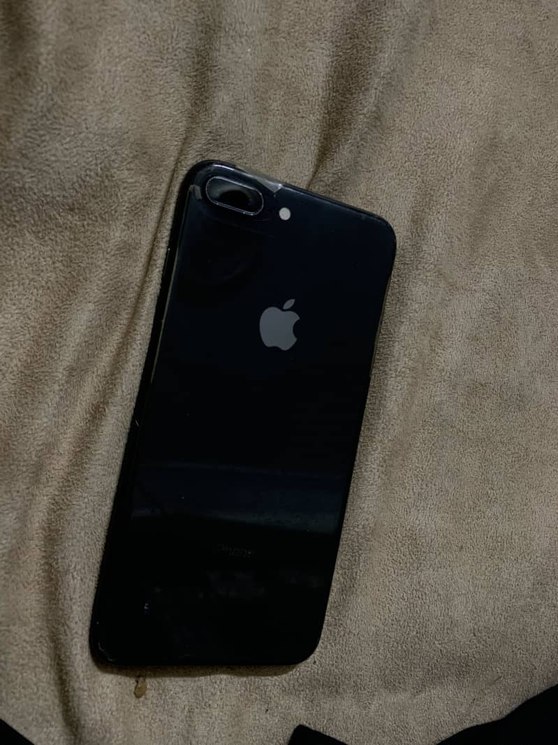 iphone 8 Plus 1