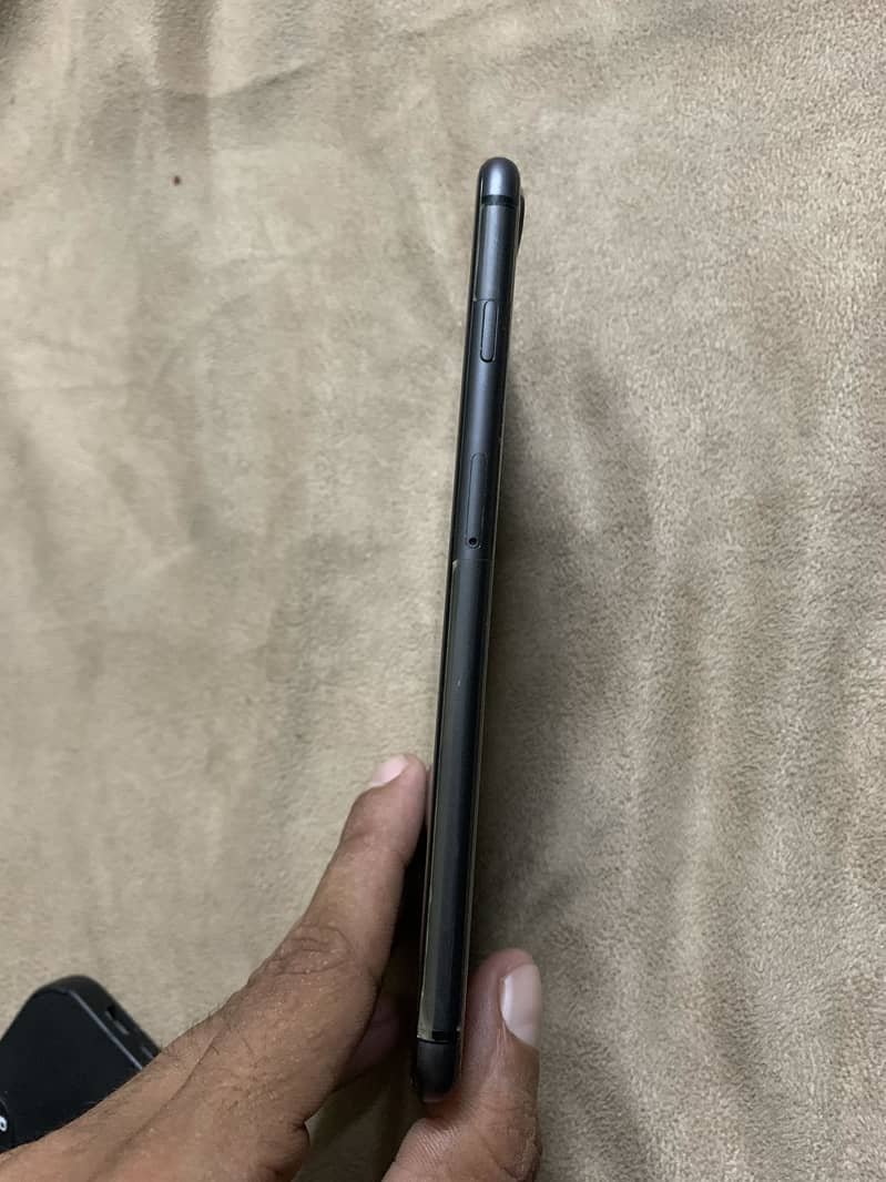 iphone 8 Plus 2