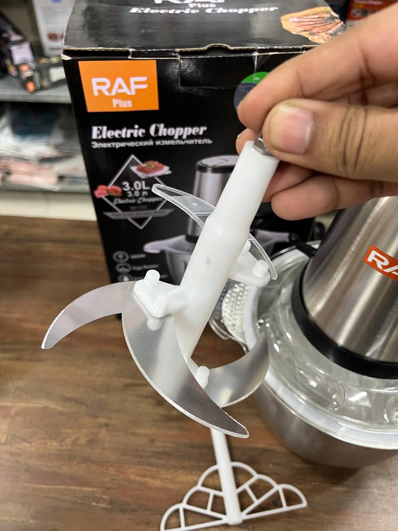 RAF Meat Chopper 0